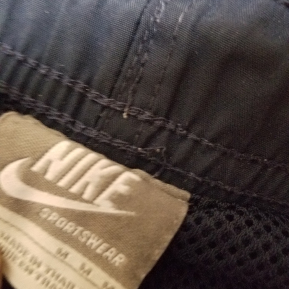 Vintage Nike shorts /Sz M - Picture 3 of 3